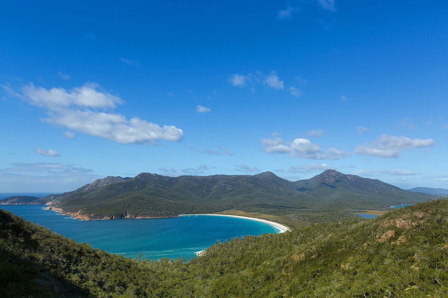 bigstock-View-over-turquoise-waters-of--185787004-min